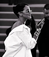 Imagem recente de badgalriri