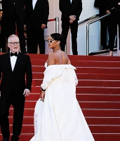 Imagem recente de badgalriri