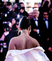 Imagem recente de badgalriri