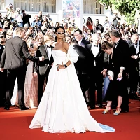 Imagem recente de badgalriri