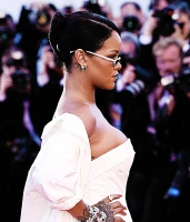 Imagem recente de badgalriri