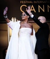 Imagem recente de badgalriri