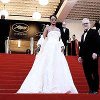 Imagem recente de badgalriri