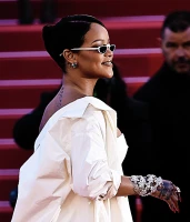 Imagem recente de badgalriri