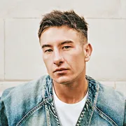 Imagem recente de barrykeoghan