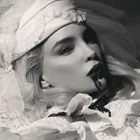 Imagem recente de belinda