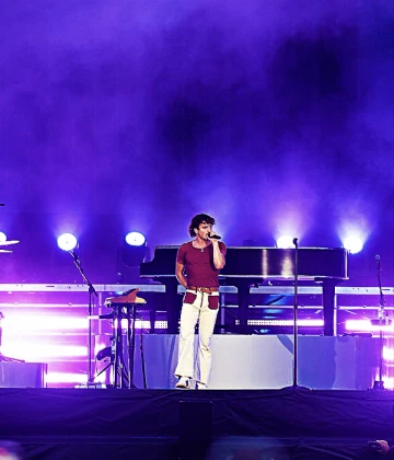 Imagem recente de bensonboone