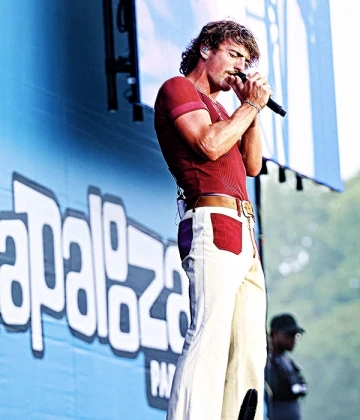 Imagem recente de bensonboone