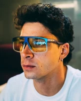 Imagem recente de bezzecchi