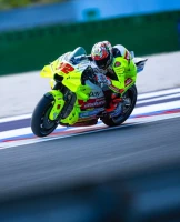 Imagem recente de bezzecchi