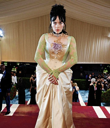 Imagem recente de billie