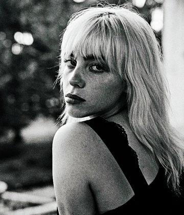 Imagem recente de billie