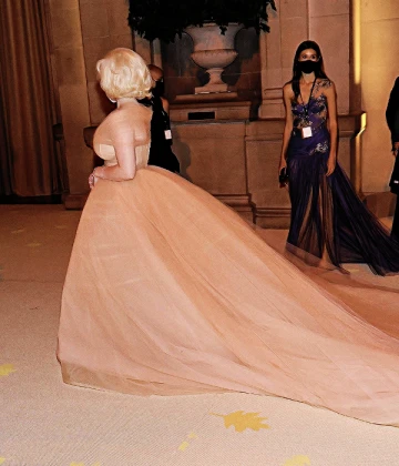 Imagem recente de billie