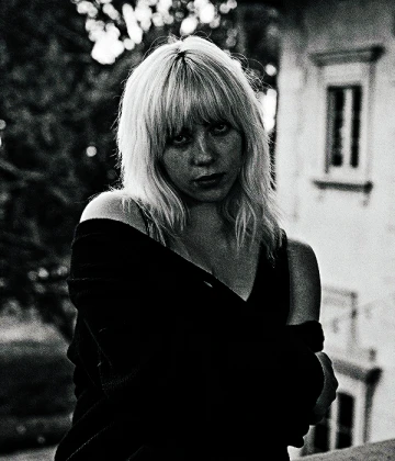 Imagem recente de billie