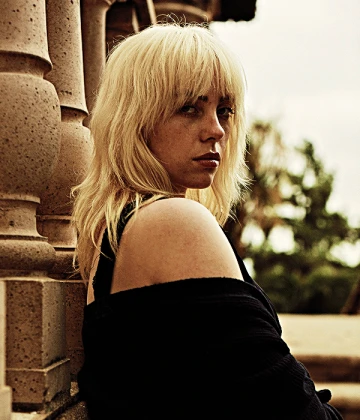 Imagem recente de billie