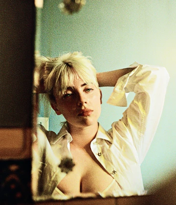 Imagem recente de billie