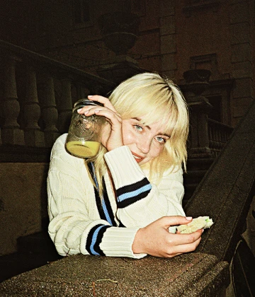 Imagem recente de billie