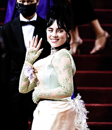 Imagem recente de billie