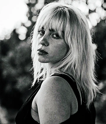 Imagem recente de billie