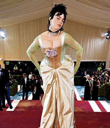 Imagem recente de billie