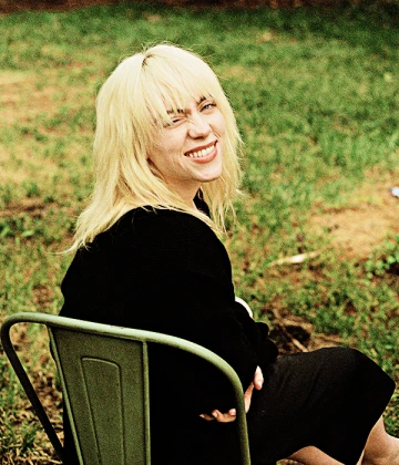 Imagem recente de billie