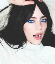 Imagem recente de billieeilish