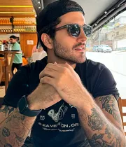 Imagem recente de caio