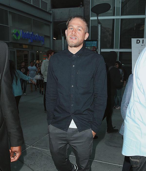 Foto de charliehunnam