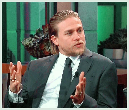 Imagem recente de charliehunnam