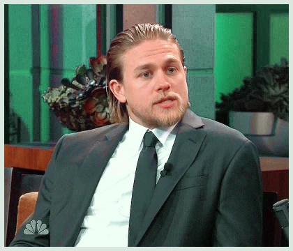 Imagem recente de charliehunnam