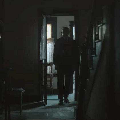 Imagem recente de charliehunnam