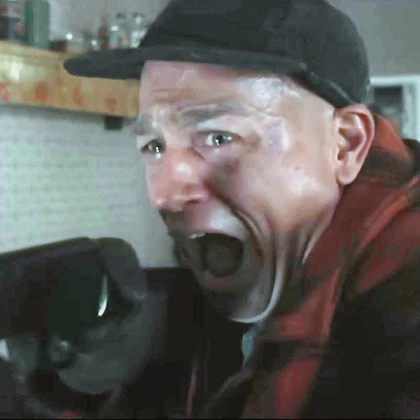 Imagem recente de charliehunnam