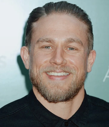 Imagem recente de charliehunnam