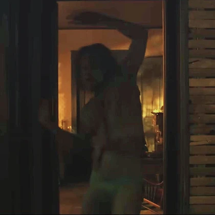 Imagem recente de charliehunnam