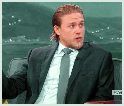 Imagem recente de charliehunnam