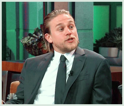 Imagem recente de charliehunnam