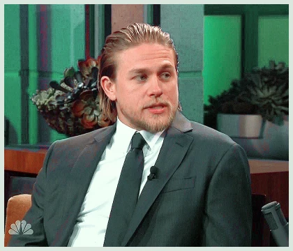 Imagem recente de charliehunnam