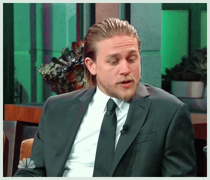 Imagem recente de charliehunnam