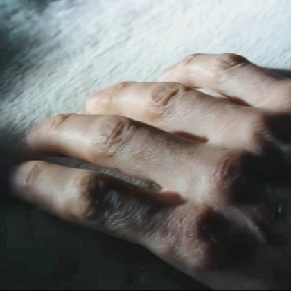 Imagem recente de charliehunnam