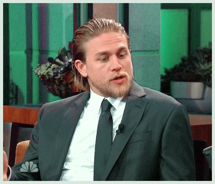 Imagem recente de charliehunnam