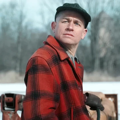 Imagem recente de charliehunnam