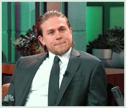 Imagem recente de charliehunnam