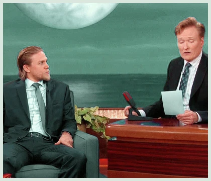 Imagem recente de charliehunnam