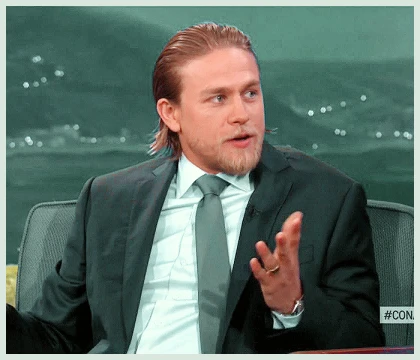 Imagem recente de charliehunnam