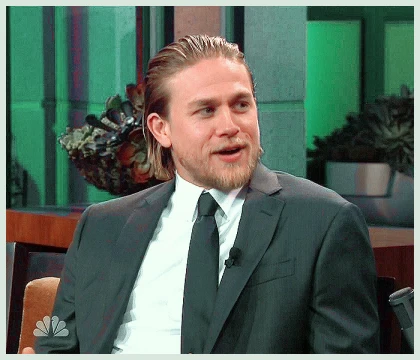 Imagem recente de charliehunnam