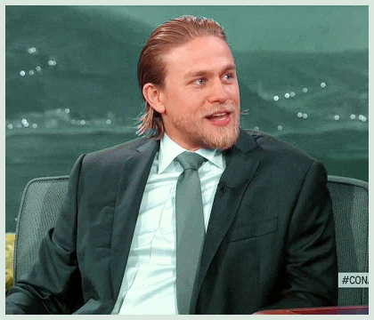 Imagem recente de charliehunnam