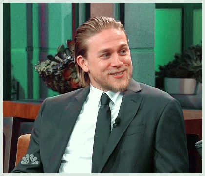 Imagem recente de charliehunnam