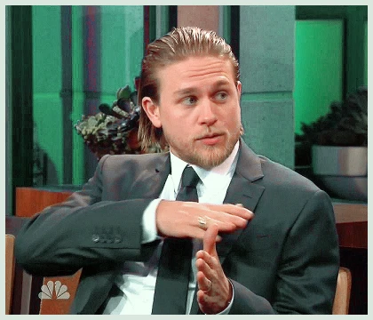 Imagem recente de charliehunnam