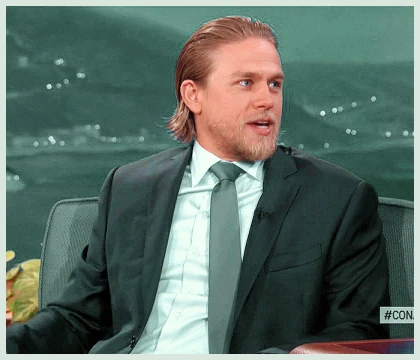 Imagem recente de charliehunnam