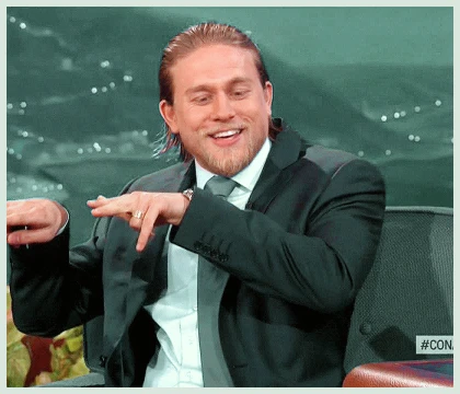 Imagem recente de charliehunnam